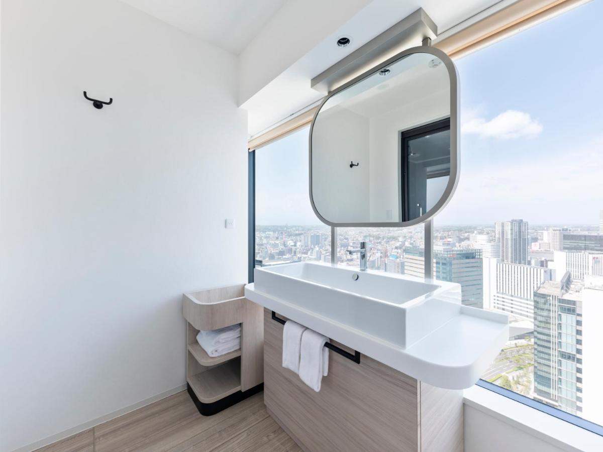 Mitsui Garden Hotel Yokohama Minatomirai Premier Экстерьер фото Bathroom